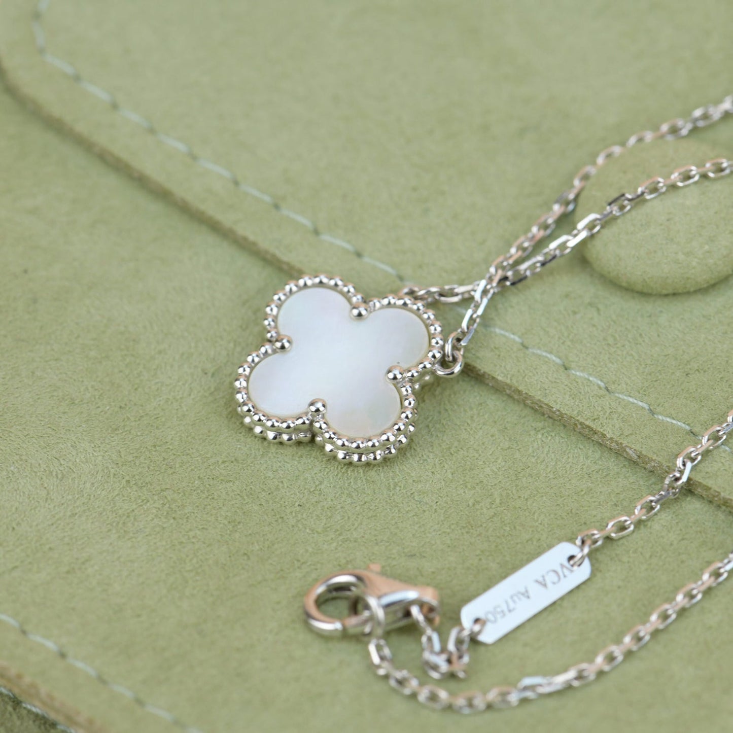 [：Polaidi Jewelry]CLOVER 15MM WHITE MOTHER-OF-PEARL SILVER