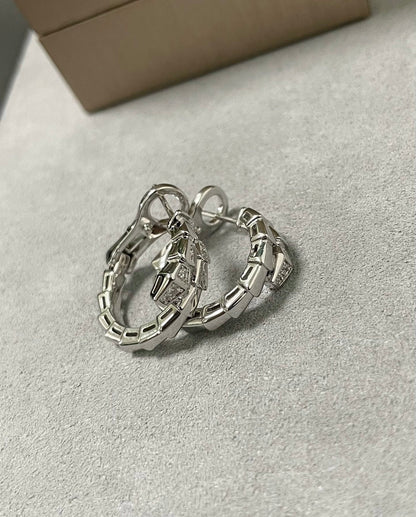 [：Polaidi]SERPENTI EARRINGS HALF DIAMOND