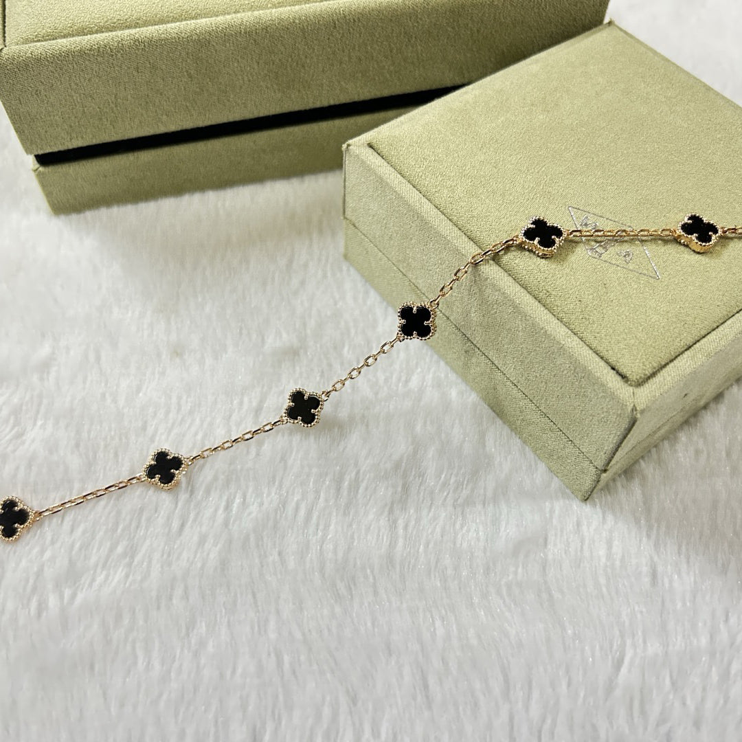 [：Polaidi Jewelry]CLOVER 6 MOTIF  ONYXS BRACELET