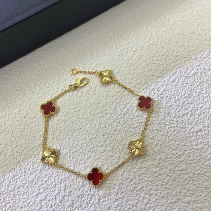 [：Polaidi Jewelry]CLOVER 6 MOTIF RED AGATE LASER BRACELET