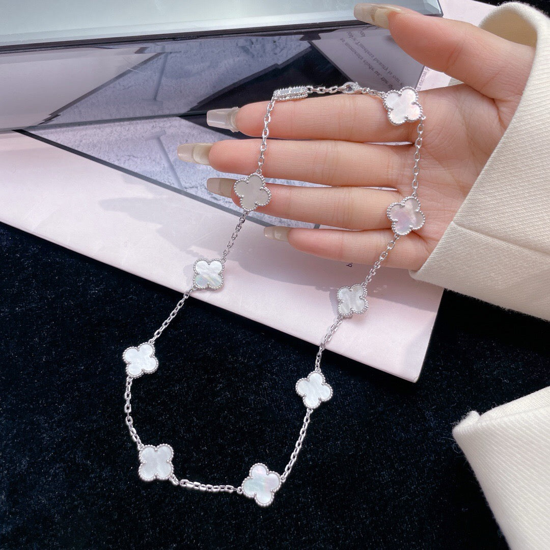 [：Polaidi Jewelry]クローバー 10モチーフ ホワイトマザーオブパール ネックレス