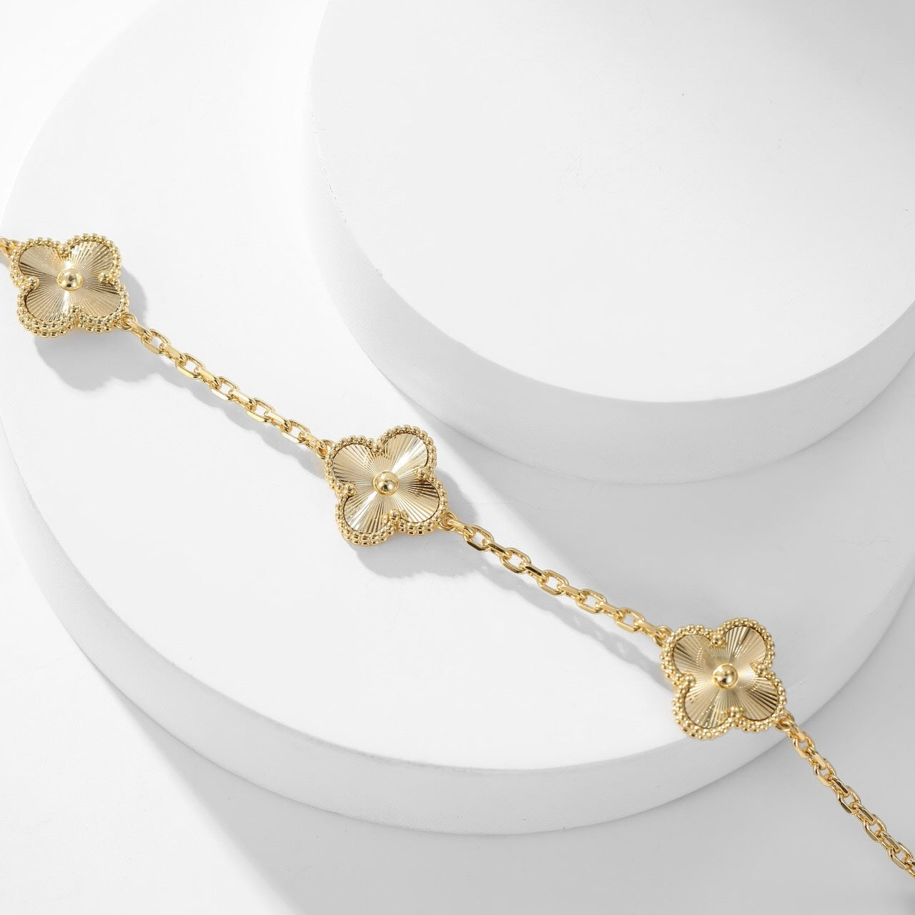 [Polaidi Jewelry]CLOVERS THE 10-MOTIFS LASER NECKLACE