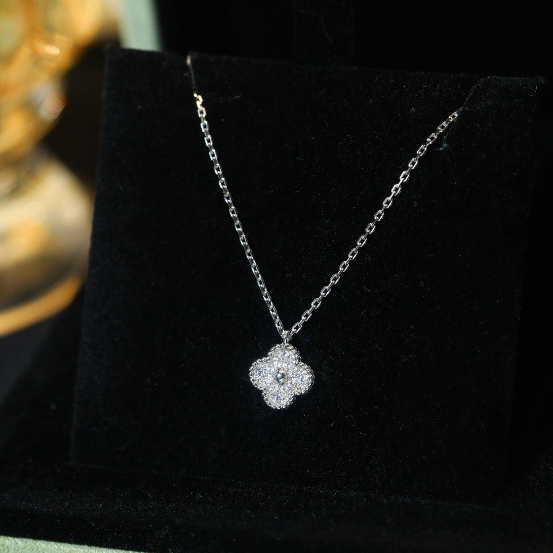 [：Polaidi Jewelry]クローバーミニ 9.5mmペンダントダイヤモンドネックレス