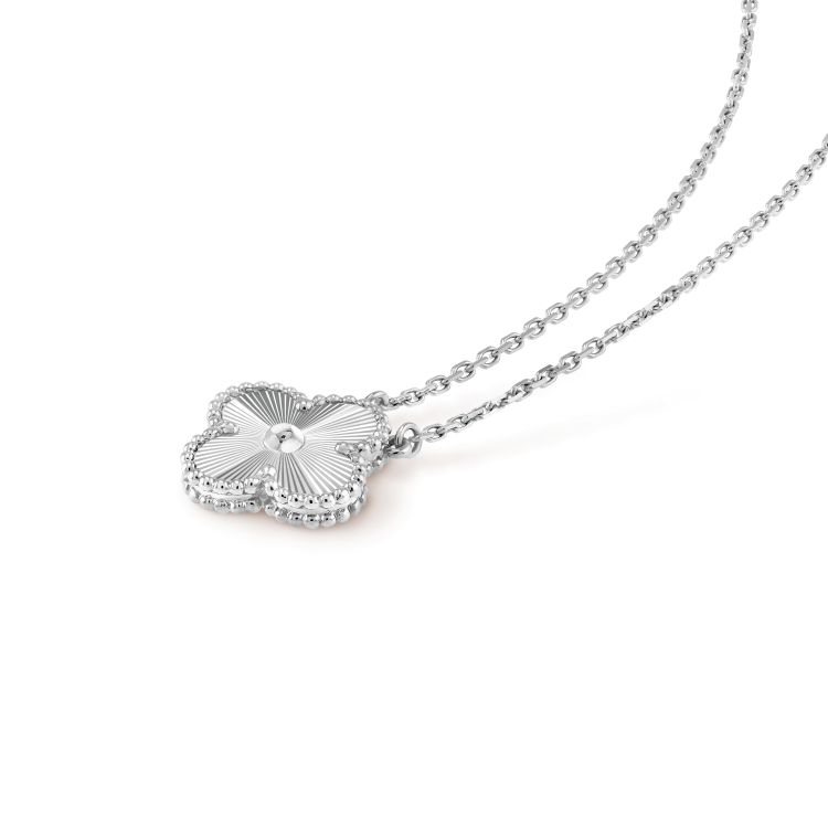 [：Polaidi Jewelry]CLOVER 15MM LASER NECKLACE SILVER