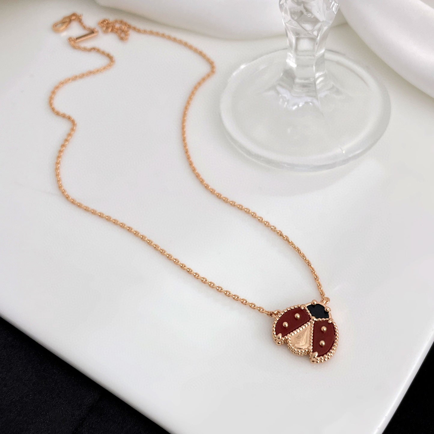 [：Polaidi Jewelry]LUCKY カーネリアン てんとう虫ネックレス
