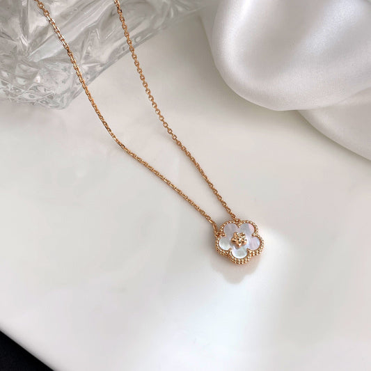 [：Polaidi Jewelry]LUCKY  WHITE MOP  PLUM BLOSSOM NECKLACE