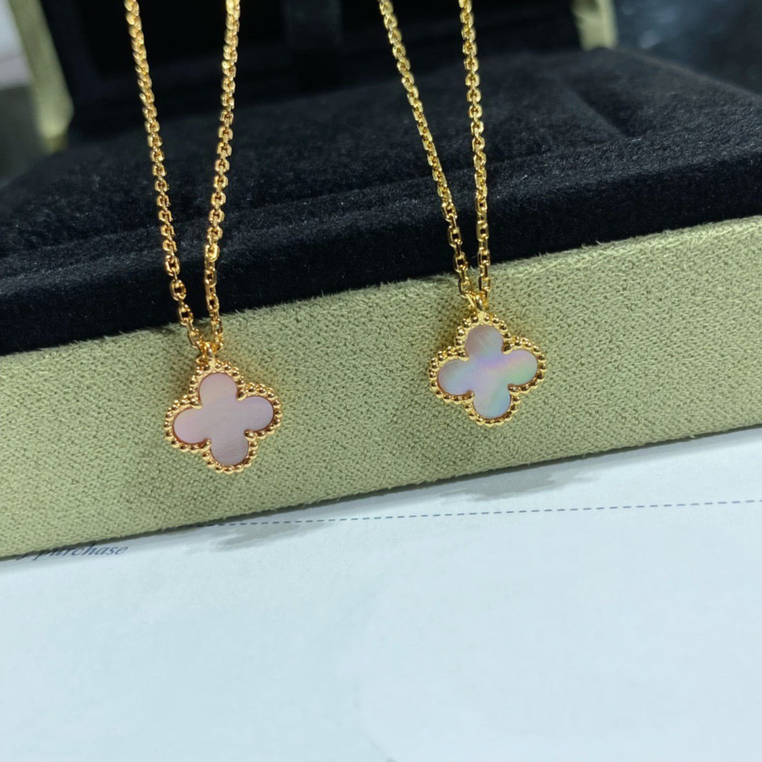 [：Polaidi Jewelry]クローバー 15mm ピンク マザーオブパール 一粒 ネックレス