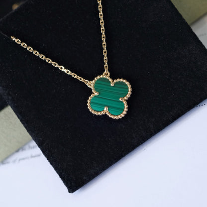 [：Polaidi Jewelry]クローバー 15MM マラカイト シングル フラワー ネックレス