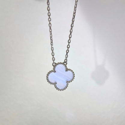[：Polaidi Jewelry]クローバー 15mm ブルーカルセドニー ネックレス シルバー