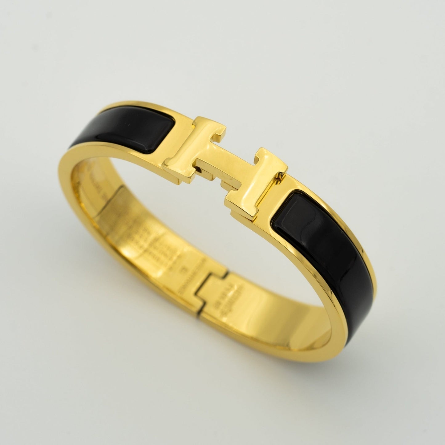 [Polaidi Jewelry]H BLACK BRACELET