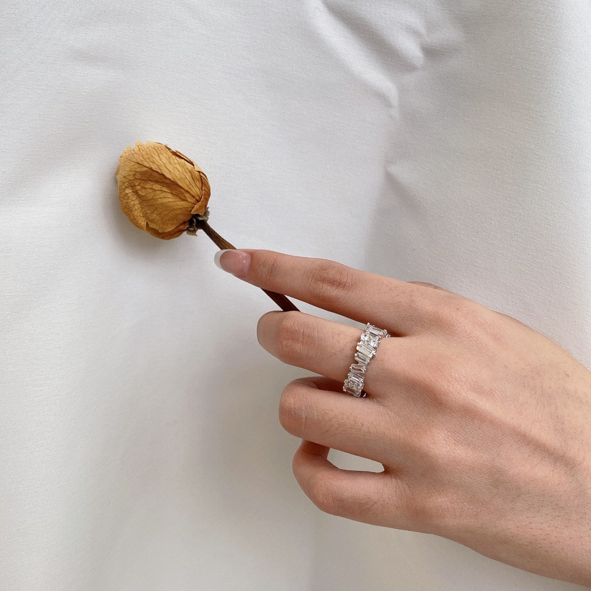 [Polaidi Jewelry]Delicate Multi Shape Tennis Ring