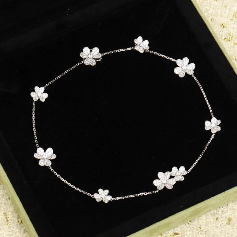 [Polaidi Jewelry]FRIVOLE SILVER 9 FLOWERS NECKLACE