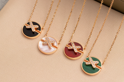 [：Polaidi Jewelry]JEUX DE PINK GOLD DIAMOND NECKLACE