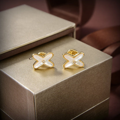 [：Polaidi Jewelry]JEUX ドゥ ホワイトマザーオブパール ゴールドダイヤモンド イヤリング
