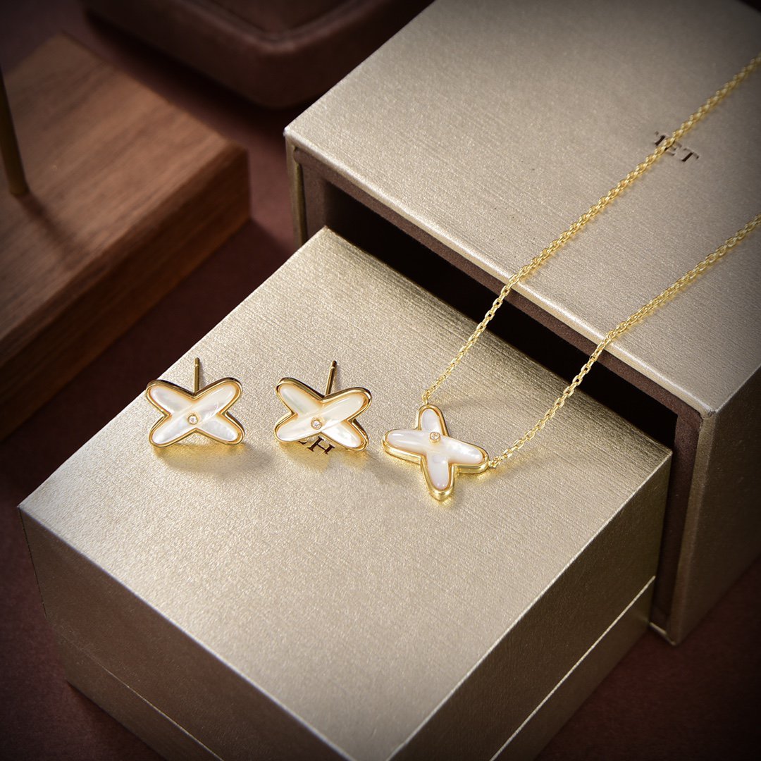 [：Polaidi Jewelry]JEUX ドゥ ホワイトマザーオブパール ゴールドダイヤモンド イヤリング
