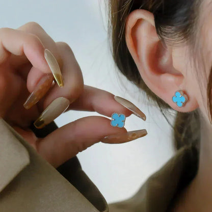 [：Polaidi Jewelry]クローバー ミニターコイズ シルバースタッドピアス