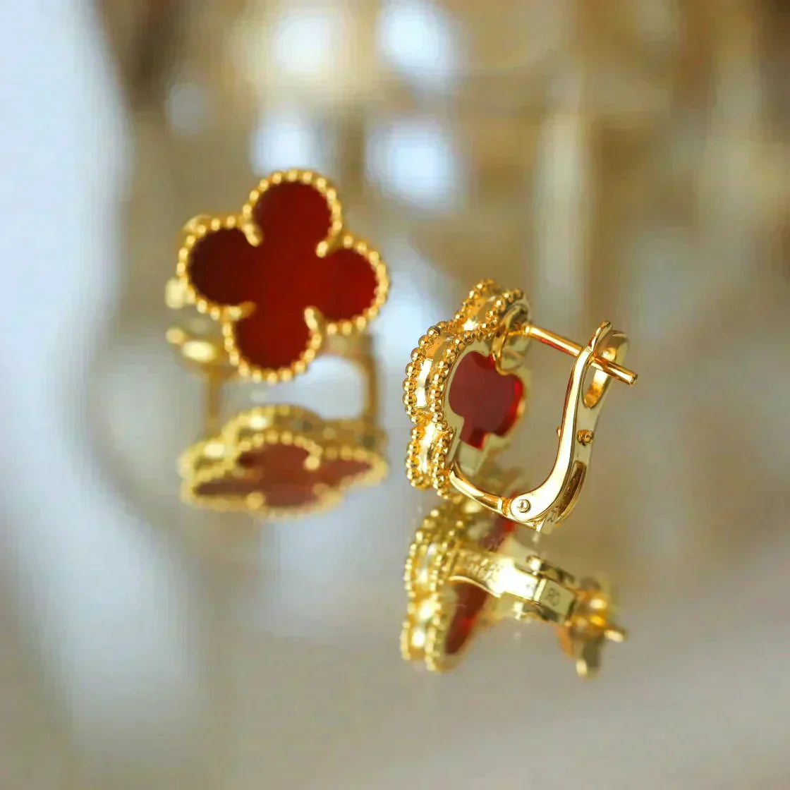 [：Polaidi Jewelry]CLOVER MEDIUM 1 MOTIFS CARNELIAN  EARRINGS
