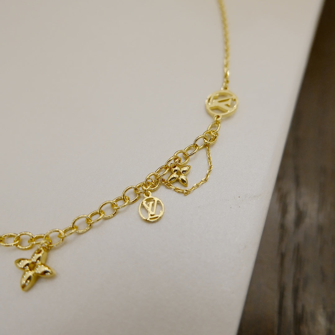 [Polaidi Jewelry]BLOOMING SUPPLE NECKLACE BRASS