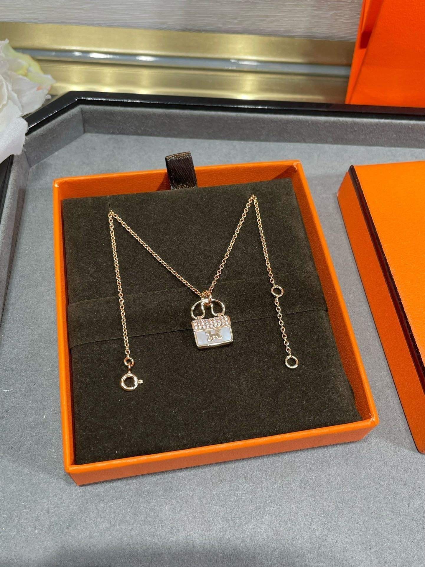 [Polaidi Jewelry]H CIRCE MOISSANITE PENDANT NECKLACE GOLD