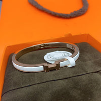 [Perlaura Jewelry ]CLASSIC HM CLIC WHITE 8MM ENAMEL BRACELET