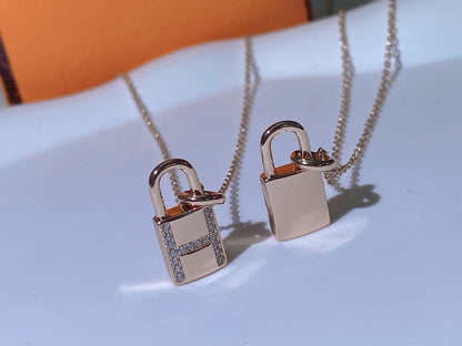 [Polaidi Jewelry]HM ADVANCED NICHE LOCK HEAD NECKLACE DIAMONDS