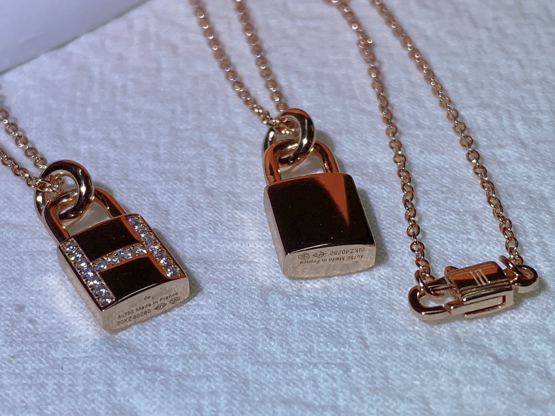 [：Polaidi Jewelry]HM ADVANCED NICHE LOCK HEAD NECKLACE DIAMONDS