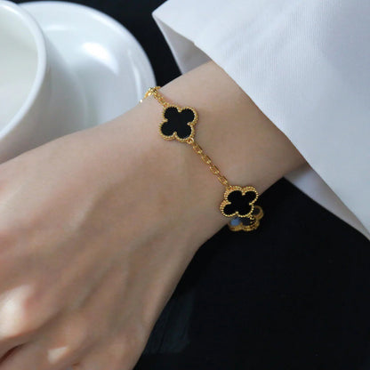 [：Polaidi Jewelry]クローバー 5モチーフ ブラックオニキスブレスレット