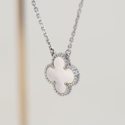 [：Polaidi Jewelry]CLOVER 15MM WHITE MOTHER-OF-PEARL SILVER