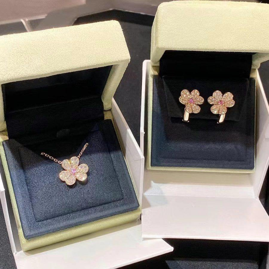 [：Polaidi Jewelry]FRIVOLE PINK GOLD FLOWER DIAMOND EARRINGS
