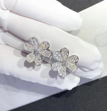 [：Polaidi Jewelry]FRIVOLE SILVER FLOWER DIAMOND EARRINGS