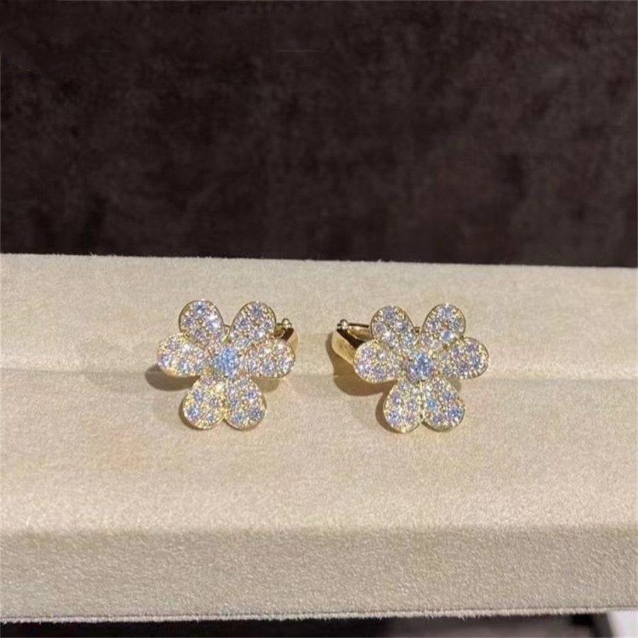 [：Polaidi Jewelry]フリヴォル ゴールドフラワーダイヤモンドピアス