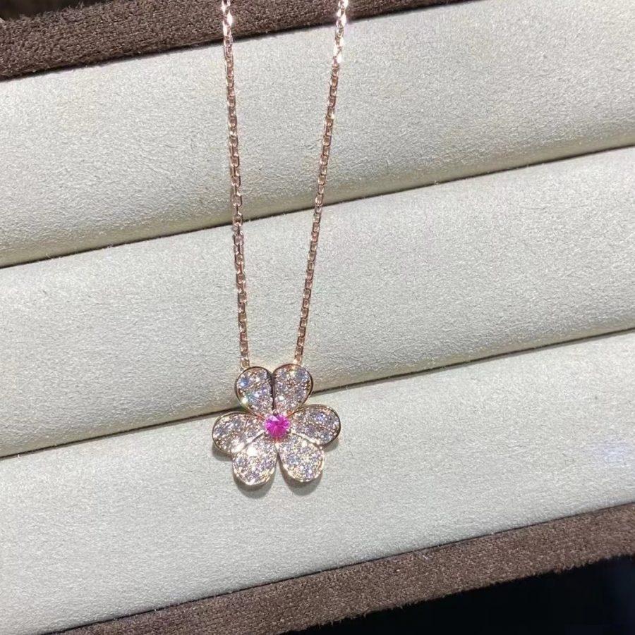 [：Polaidi Jewelry]フリヴォル ローズゴールド フラワーダイヤモンドネックレス