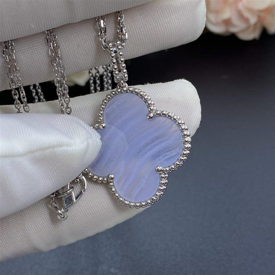 [Polaidi Jewelry]CLOVER SILVER CHALCEDONY BIG CLOVER NECKLACE