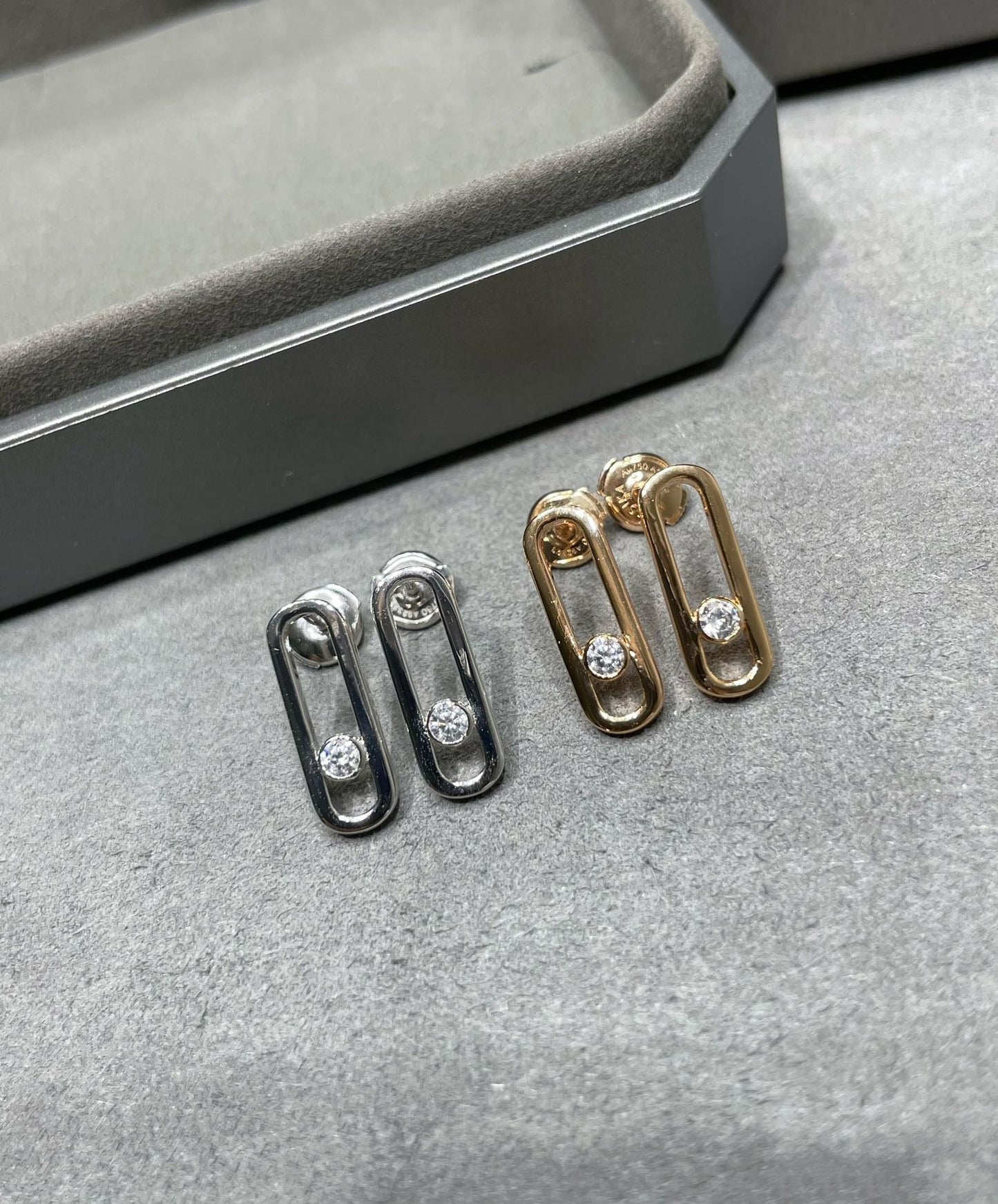 [Polaidi Jewelry]MOVE UNO SMALL 1 DIAMOND EARRINGS