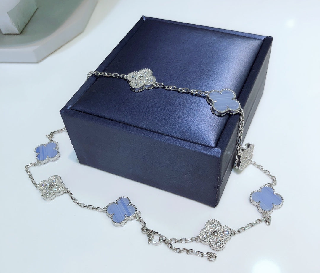 [Polaidi Jewelry]CLOVER 10 MOTIFS CHALCEDONY DIAMONDS SILVER NECKLACE