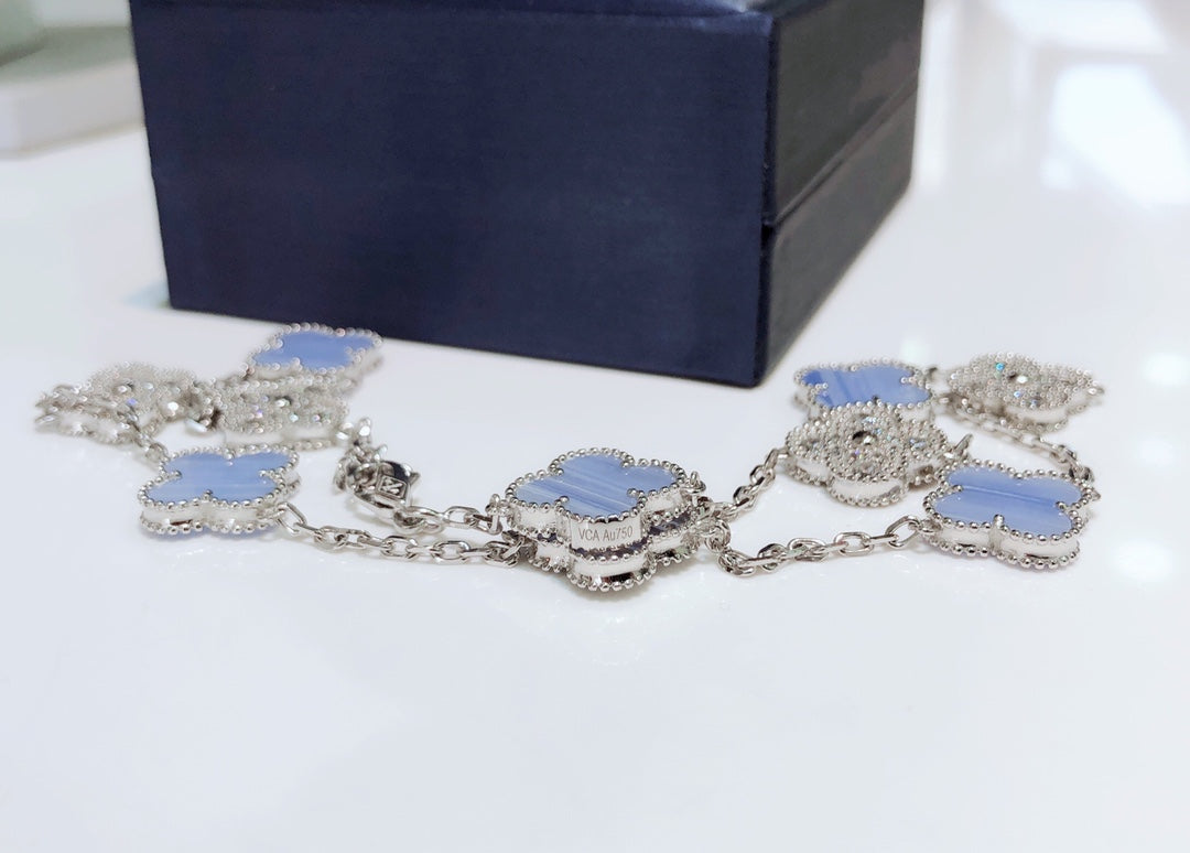 [Polaidi Jewelry]CLOVER 10 MOTIFS CHALCEDONY DIAMONDS SILVER NECKLACE